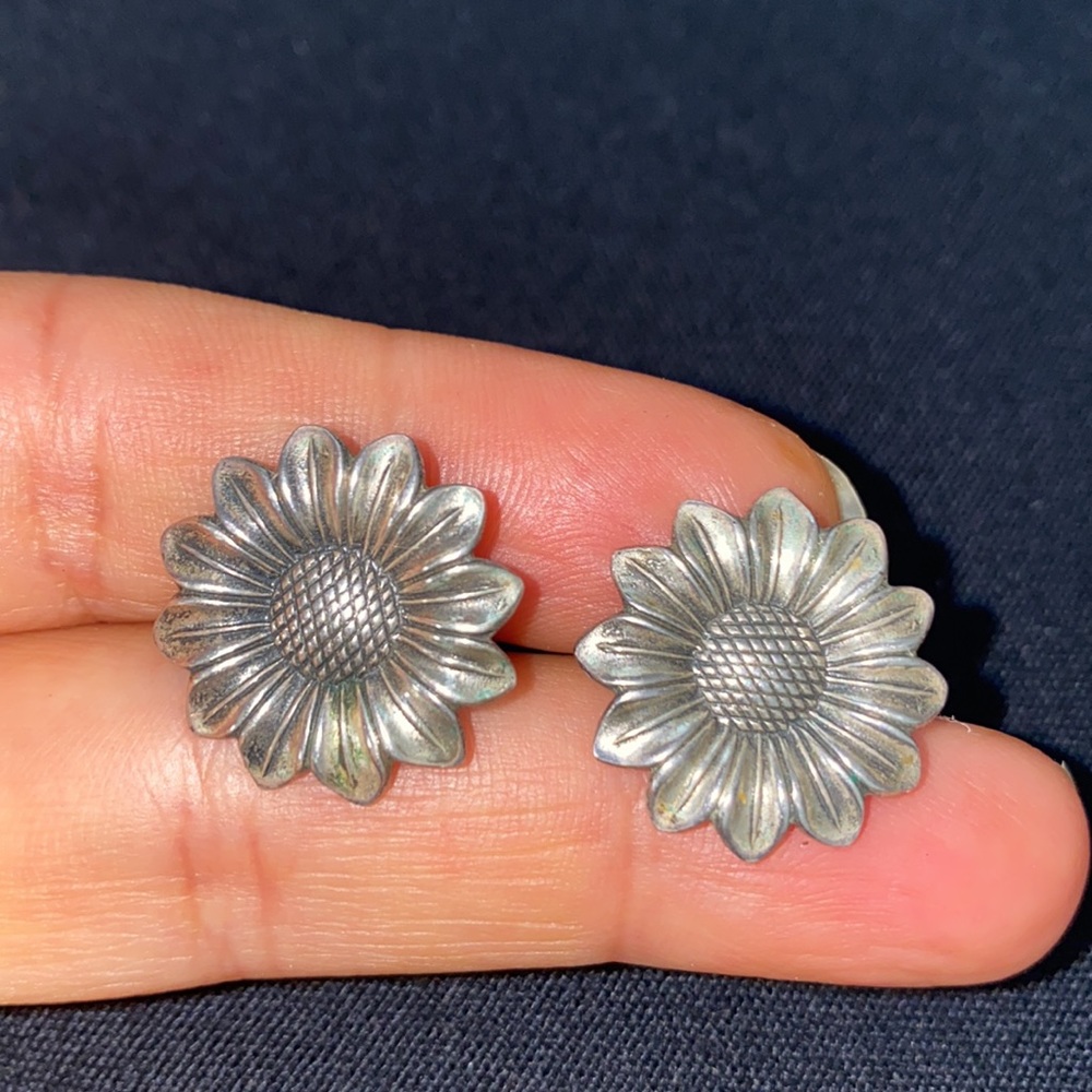 JEWEL ART STERLING SUNFLOWER EARRINGS SCREW ON VINTAGE SILVER